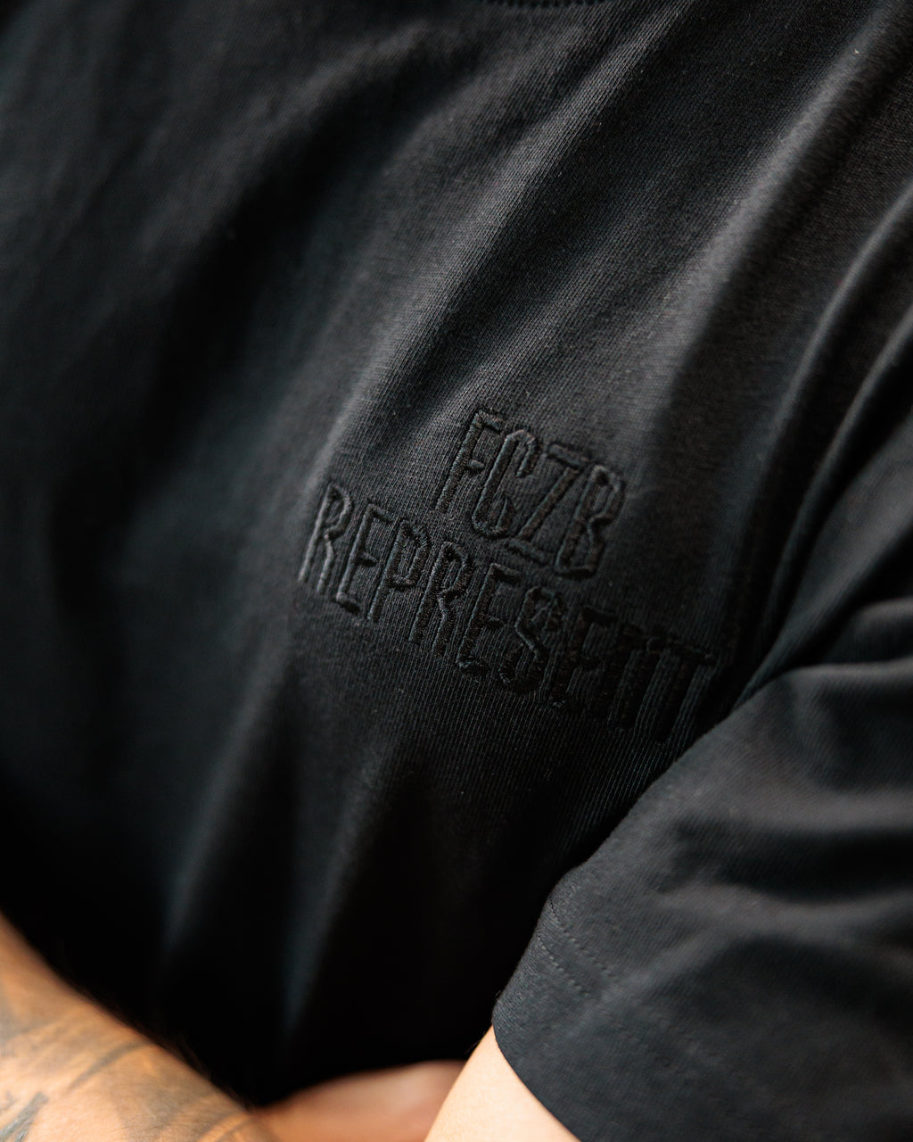 Triko FCZB Represent Monogram černé